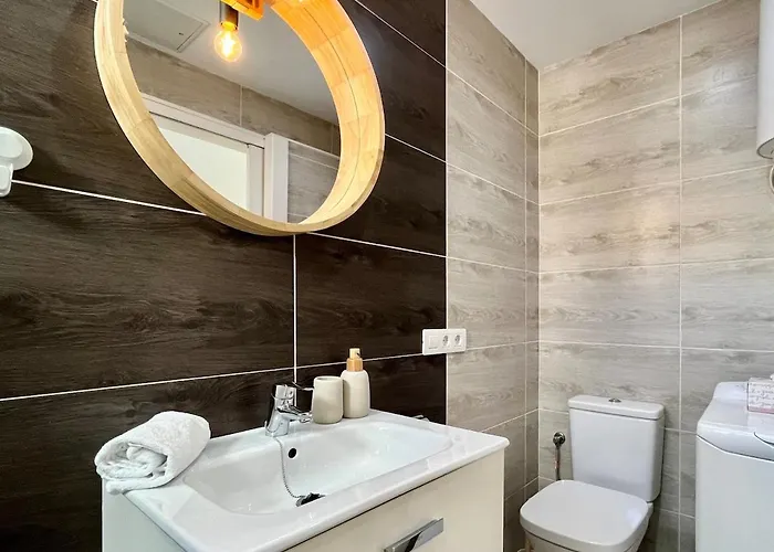 Lejlighed 1 Bedroom With Fantastic Sea Views