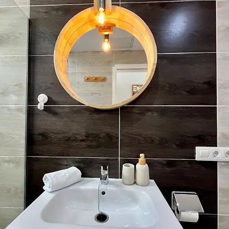 1 Bedroom With Fantastic Sea Views 蒂亚斯